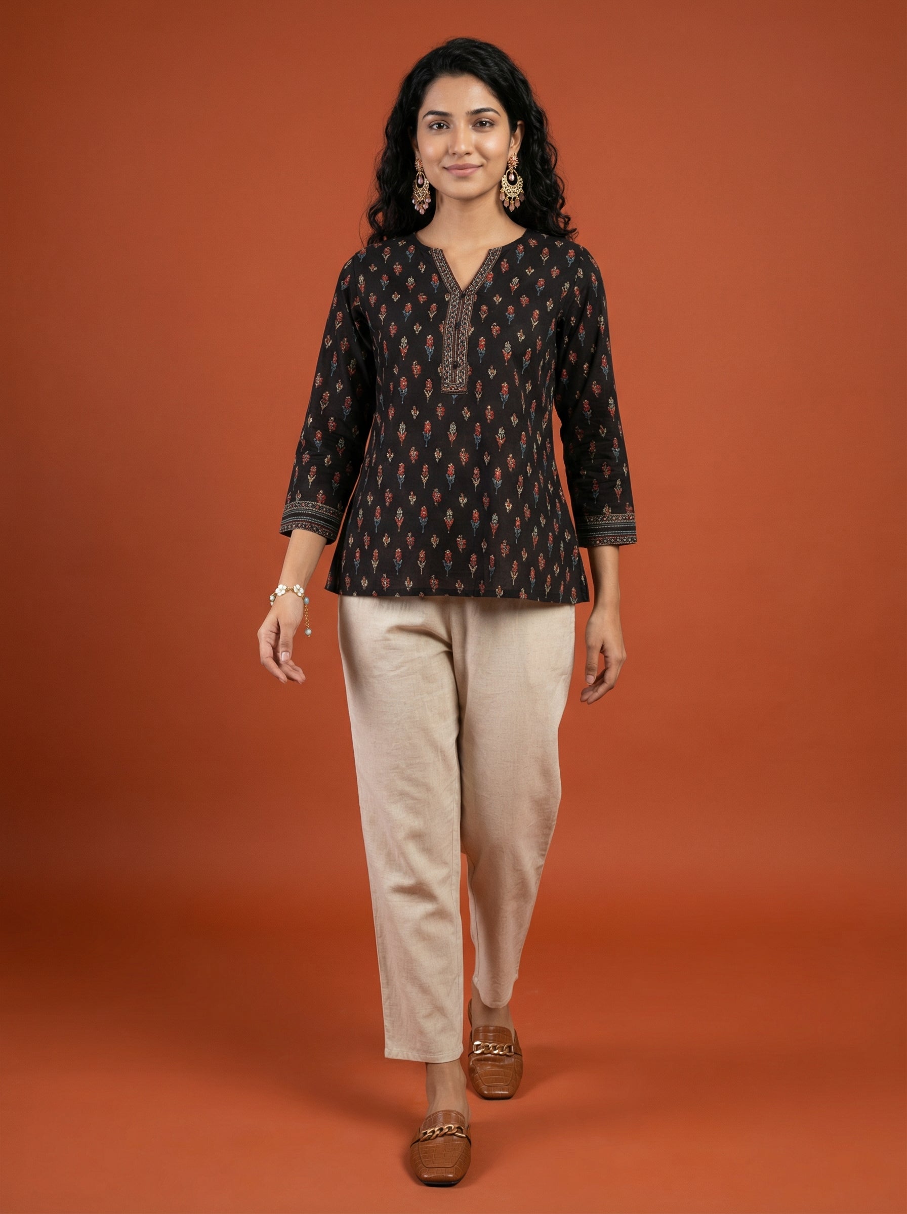 Earthline Collective Cotton Black Top