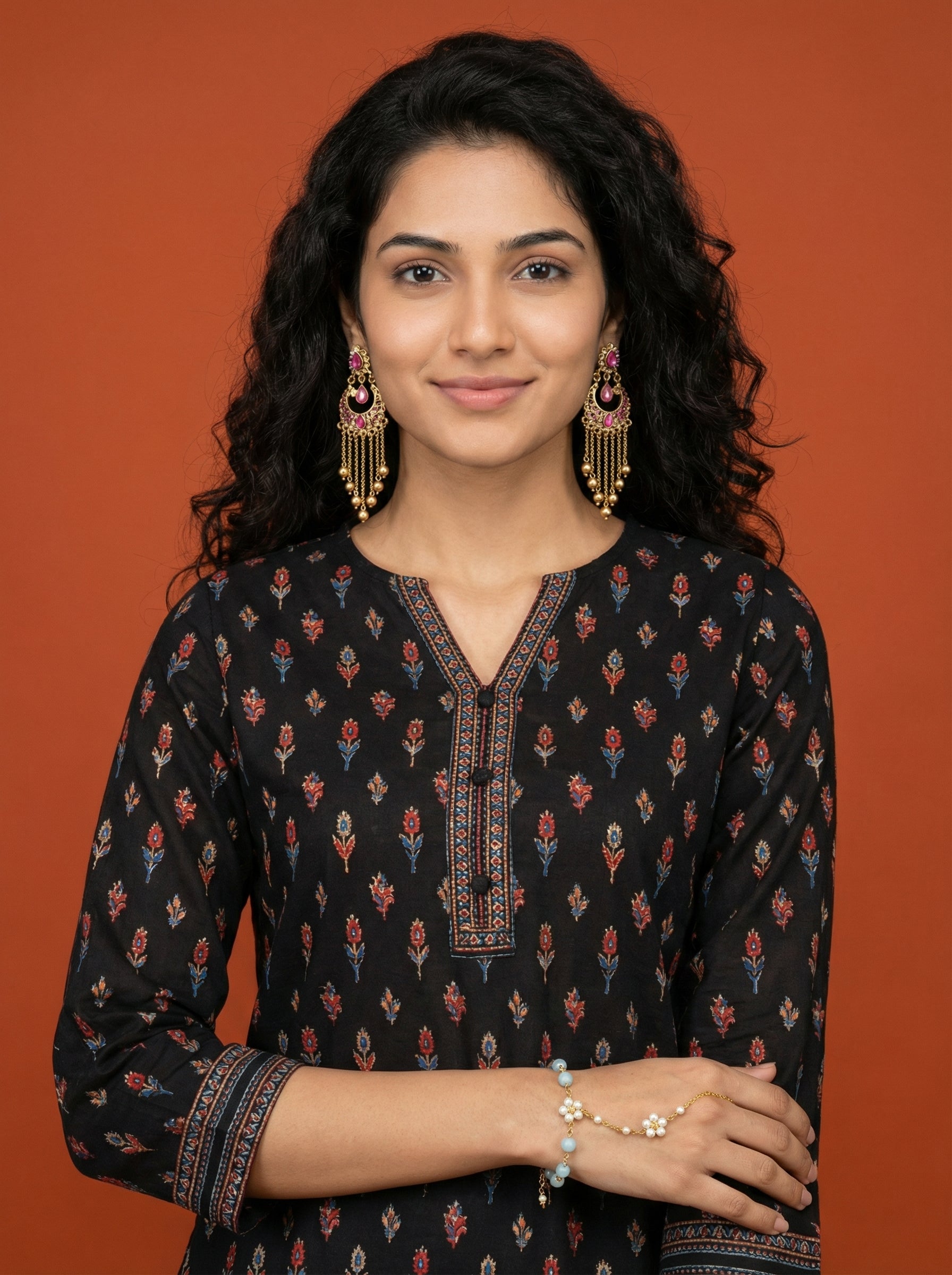Earthline Collective Cotton Black Top