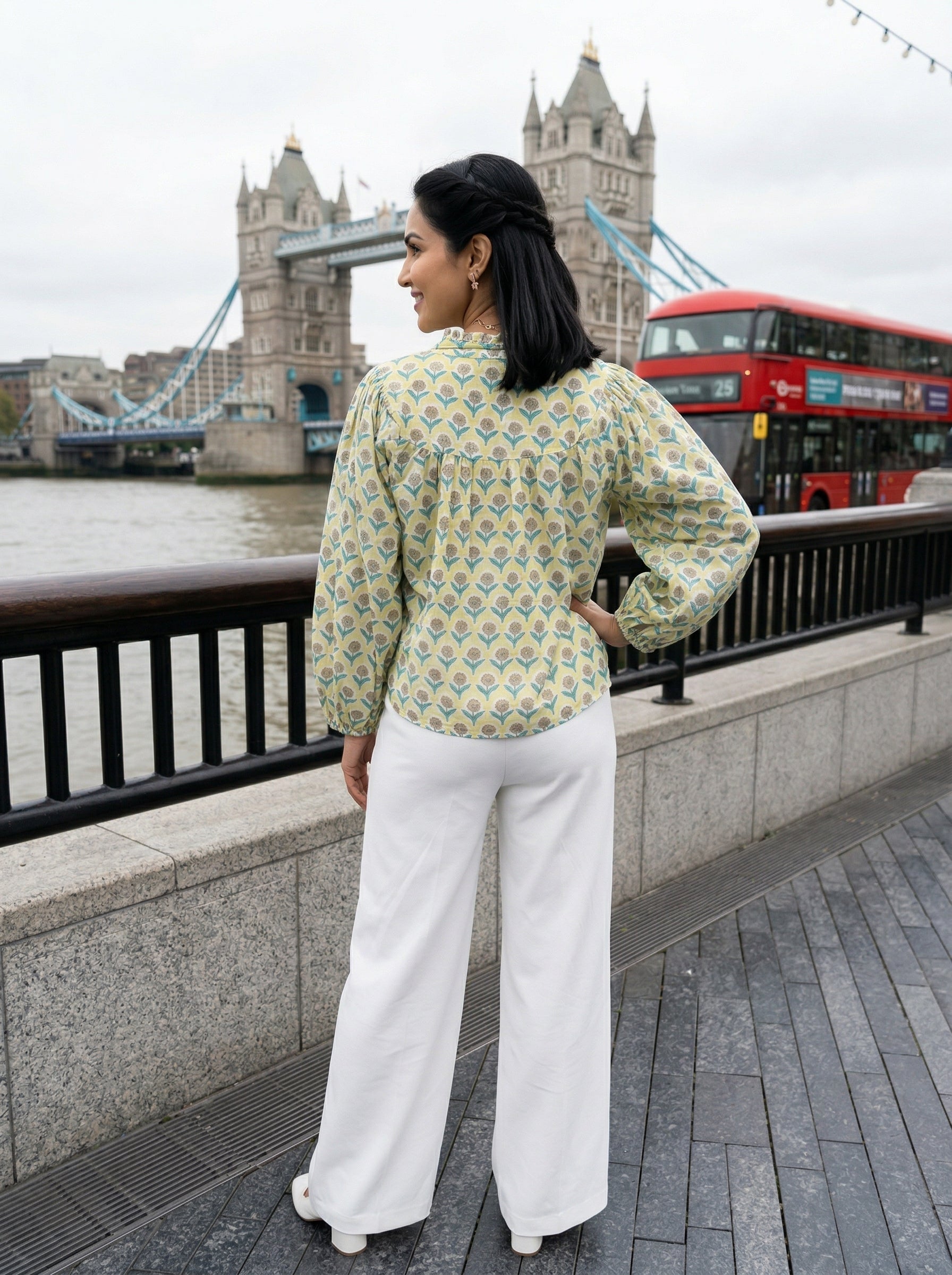 SOFT BLOSSOM GREEN COTTON TOP