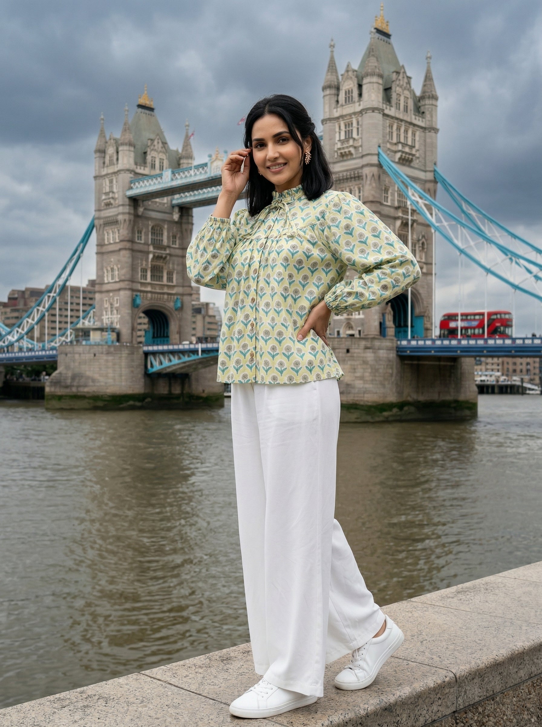 SOFT BLOSSOM GREEN COTTON TOP
