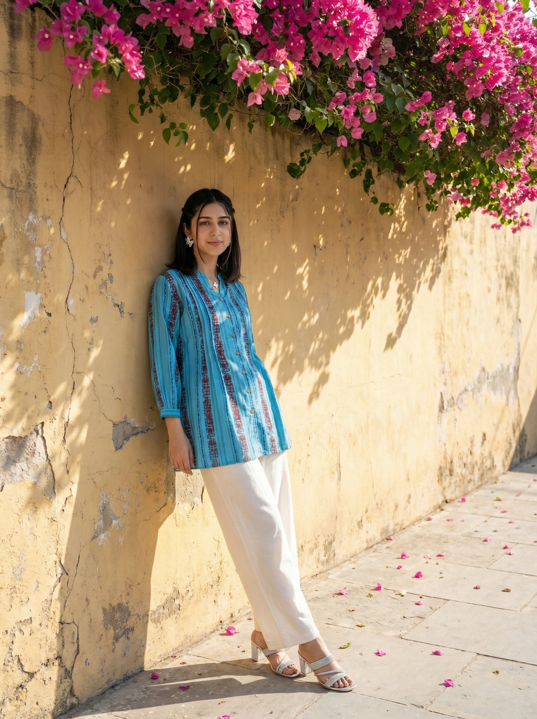 BLOOM GRID SKY BLUE LINEN COTTON TOPS