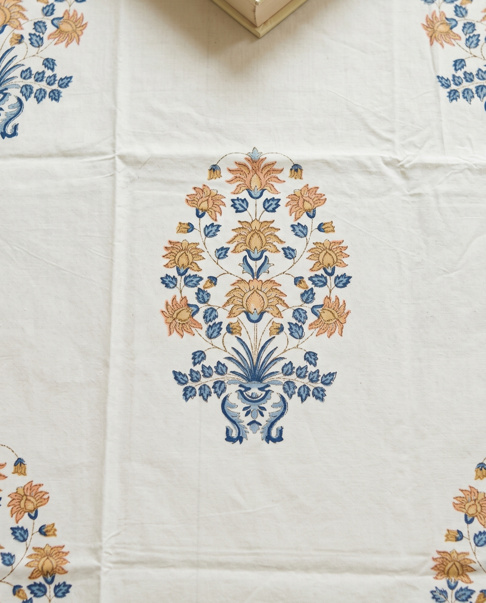 THE AMBER VINTAGE BUTTA PREMIUM BEDSHEET