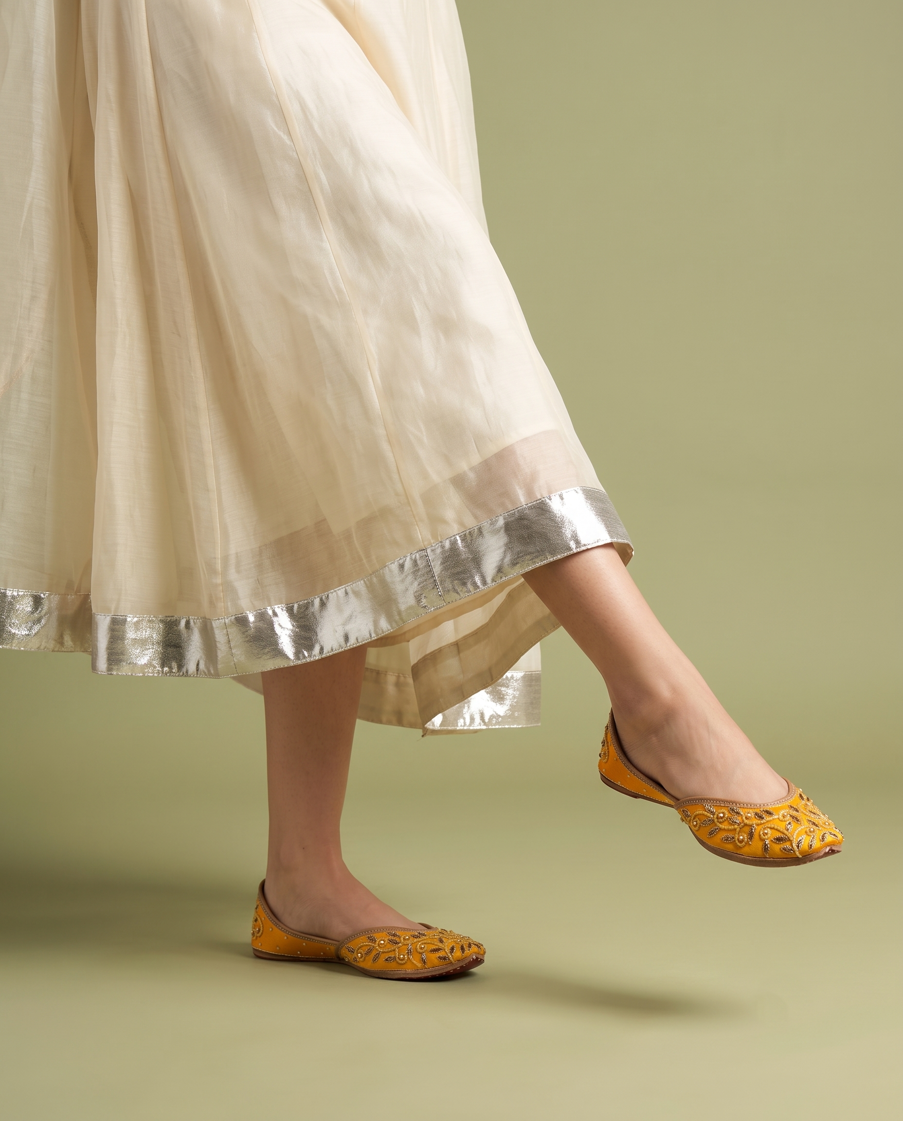 Mustard Bloom Pure Leather Handcrafted Jutti
