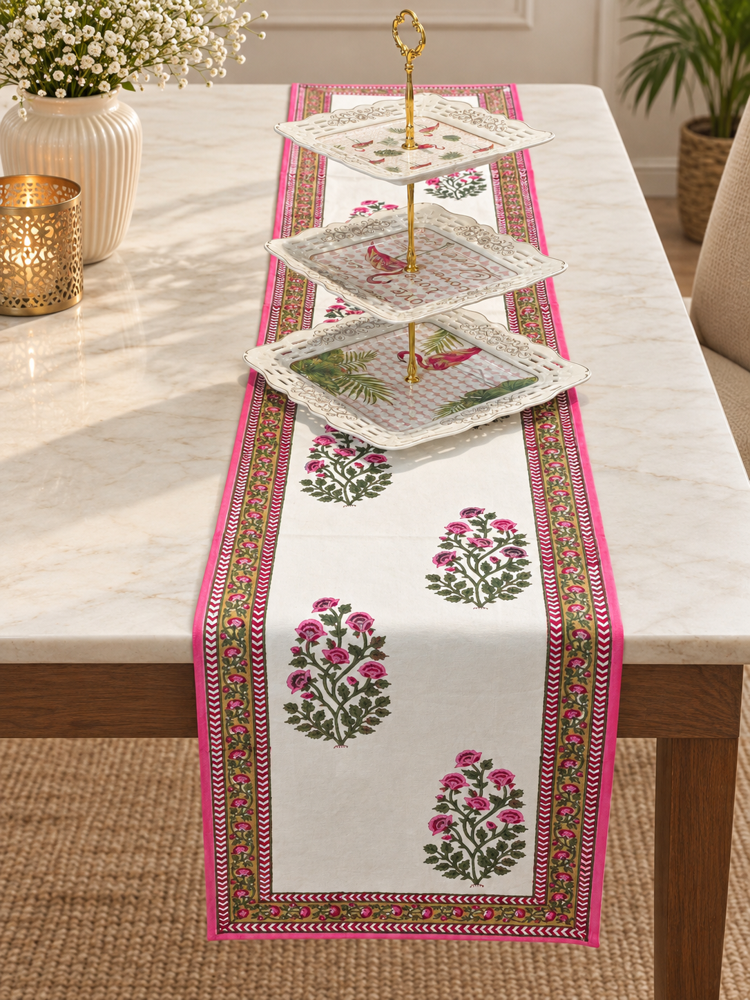 GULABI ROSE BUTI TABLE RUNNER