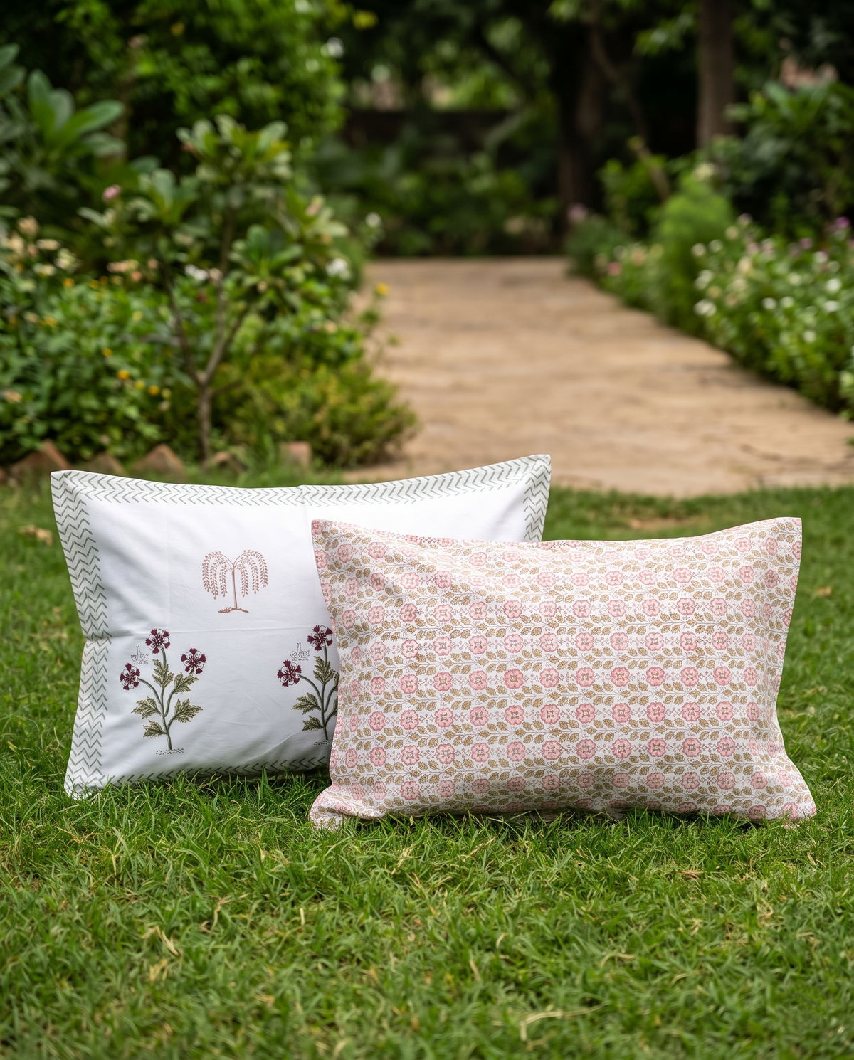 The Blush Floral Trellis Premium Cotton Bedsheet