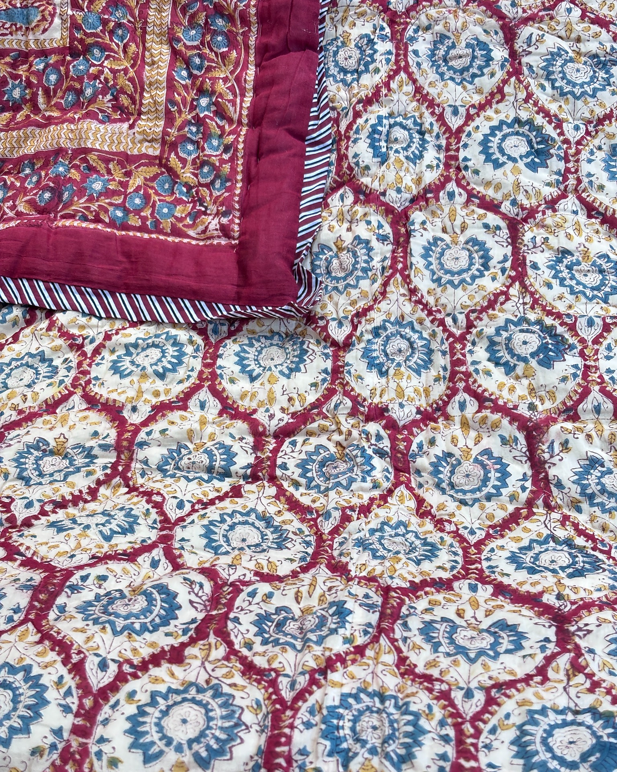 MEHRANG MAROON BLUE HAND BLOCK REVERSIBLE QUILT