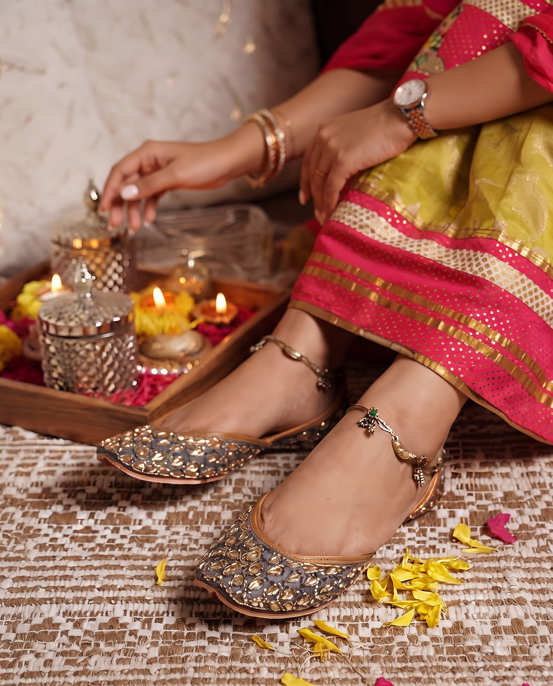 Royal Mughal Pure Leather Handcrafted Jutti