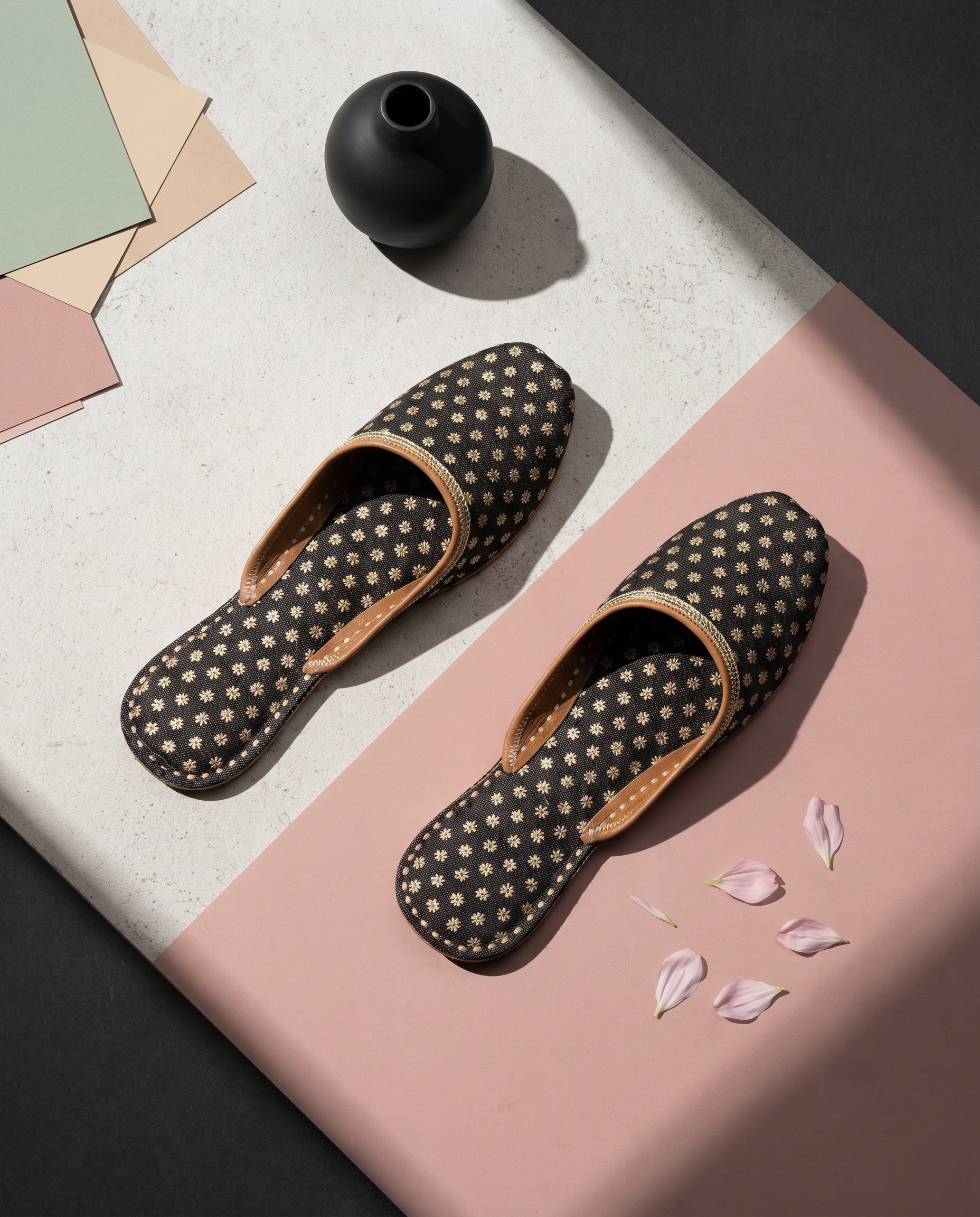 Midnight Daisy Pure Leather Handcrafted Jutti